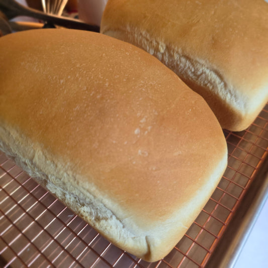 Loaf Classic white bread